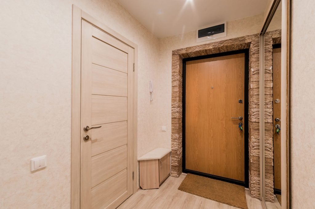 The Impact of Quality Doors in Commercial Spaces